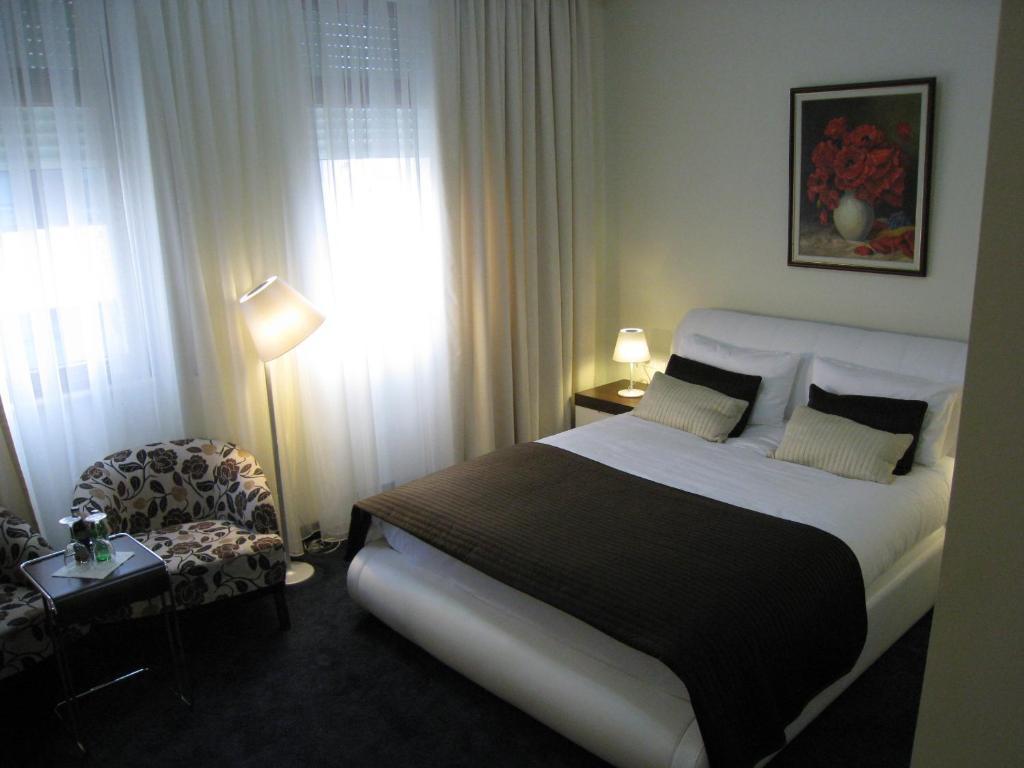 Boutique Hotel Kotoni ティラナ 部屋 写真