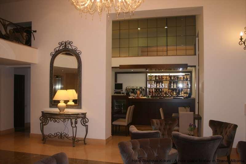 Boutique Hotel Kotoni ティラナ レストラン 写真